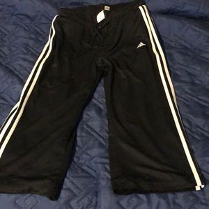 Addis’s kids pants